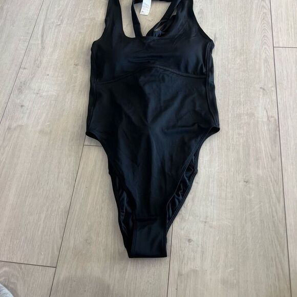 Fabletics Swim Suit Women's Black size XL - Picture 2 of 5